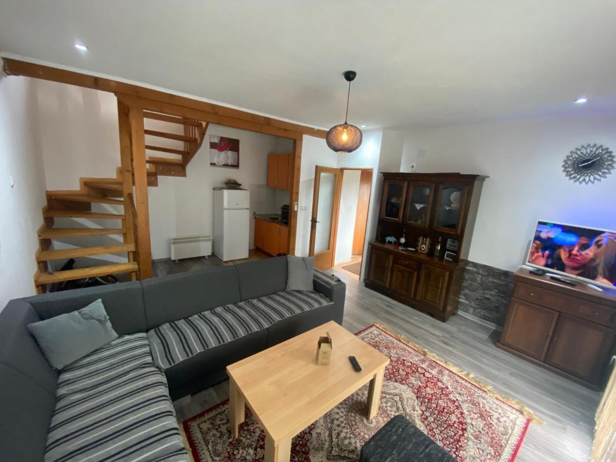 Asja Guest House Lukavac Экстерьер фото